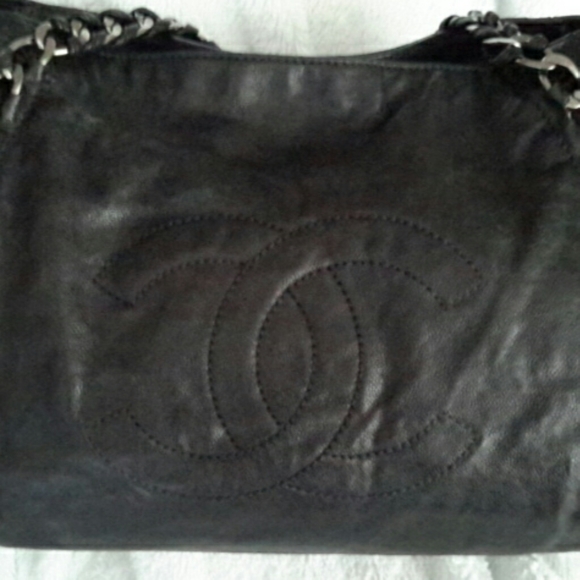 Chanel XL Luxe Ligne Shopper $SOLD$ - Picture 2 of 8